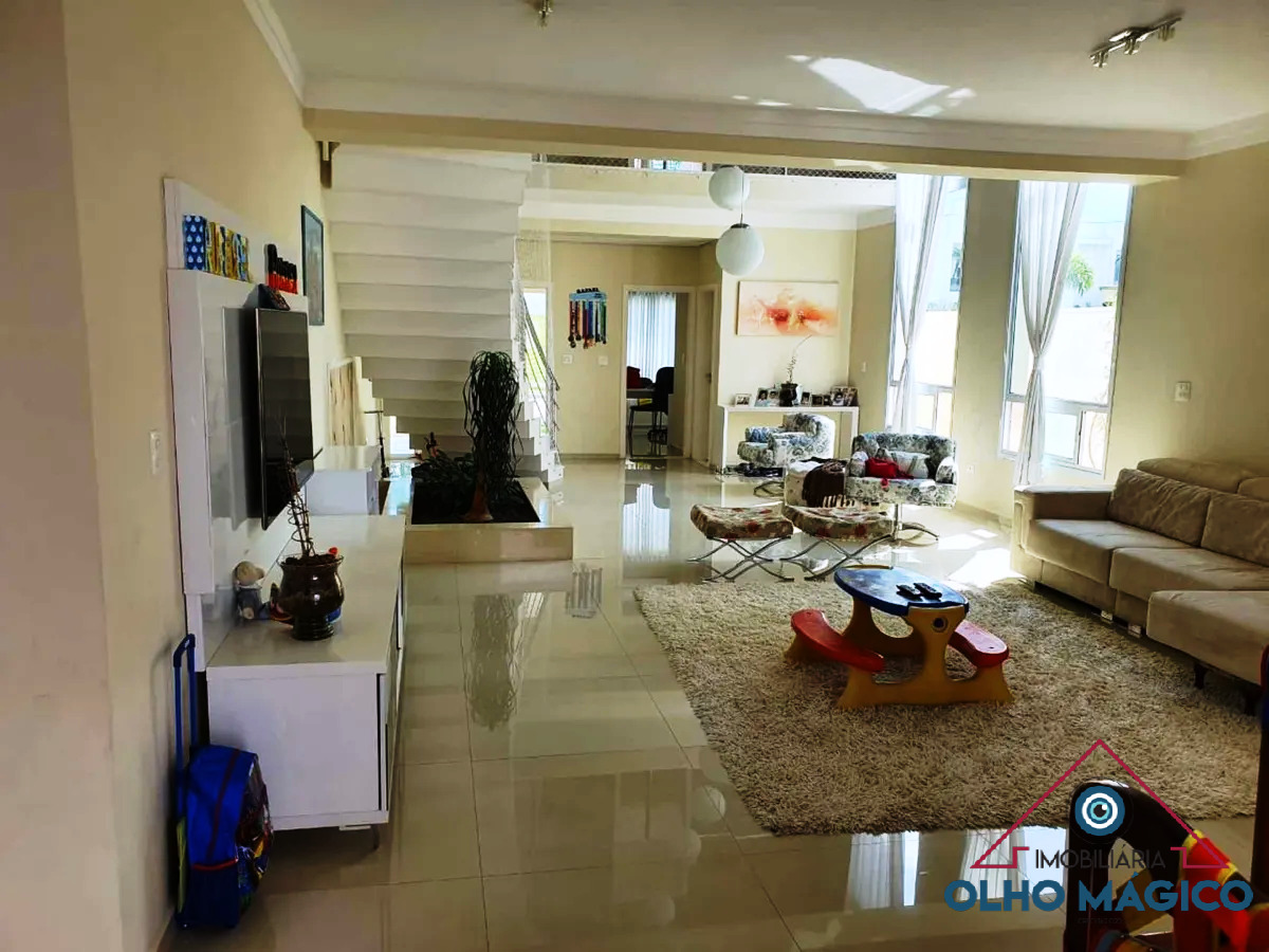 Casa de Condomínio à venda com 4 quartos, 346m² - Foto 2