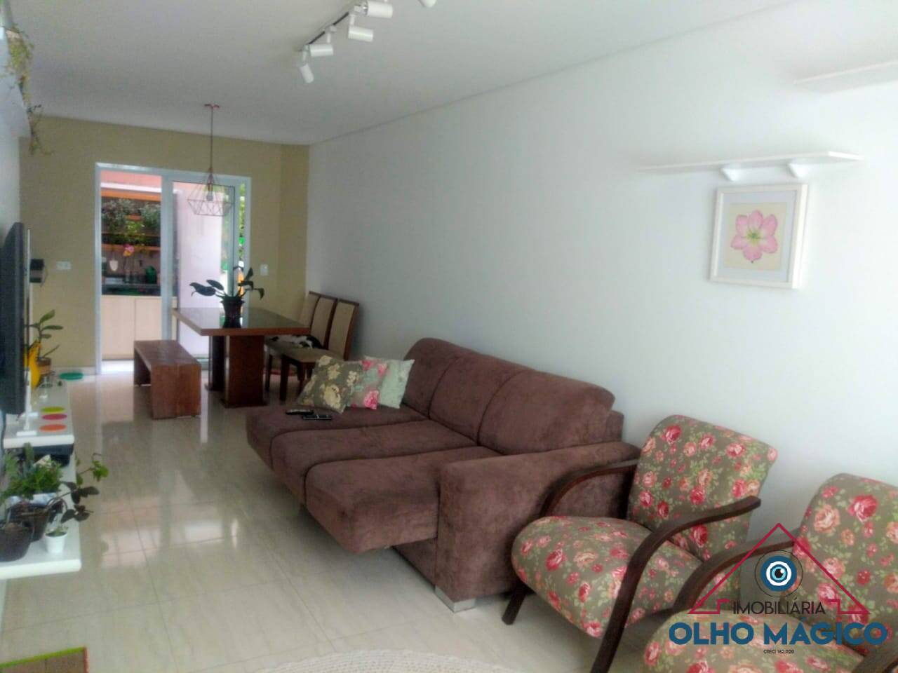 Casa de Condomínio à venda com 3 quartos, 106m² - Foto 2