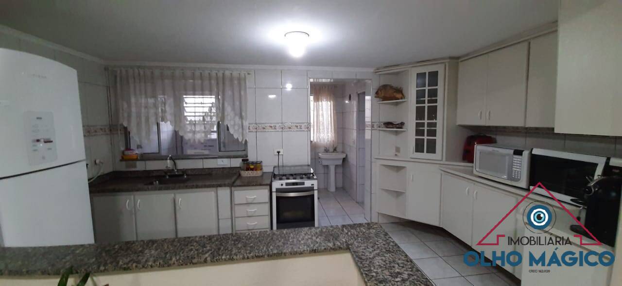 Casa à venda com 3 quartos, 260m² - Foto 13