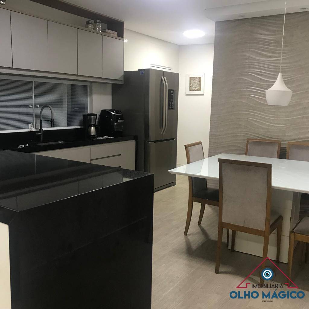 Sobrado à venda com 3 quartos, 200m² - Foto 10