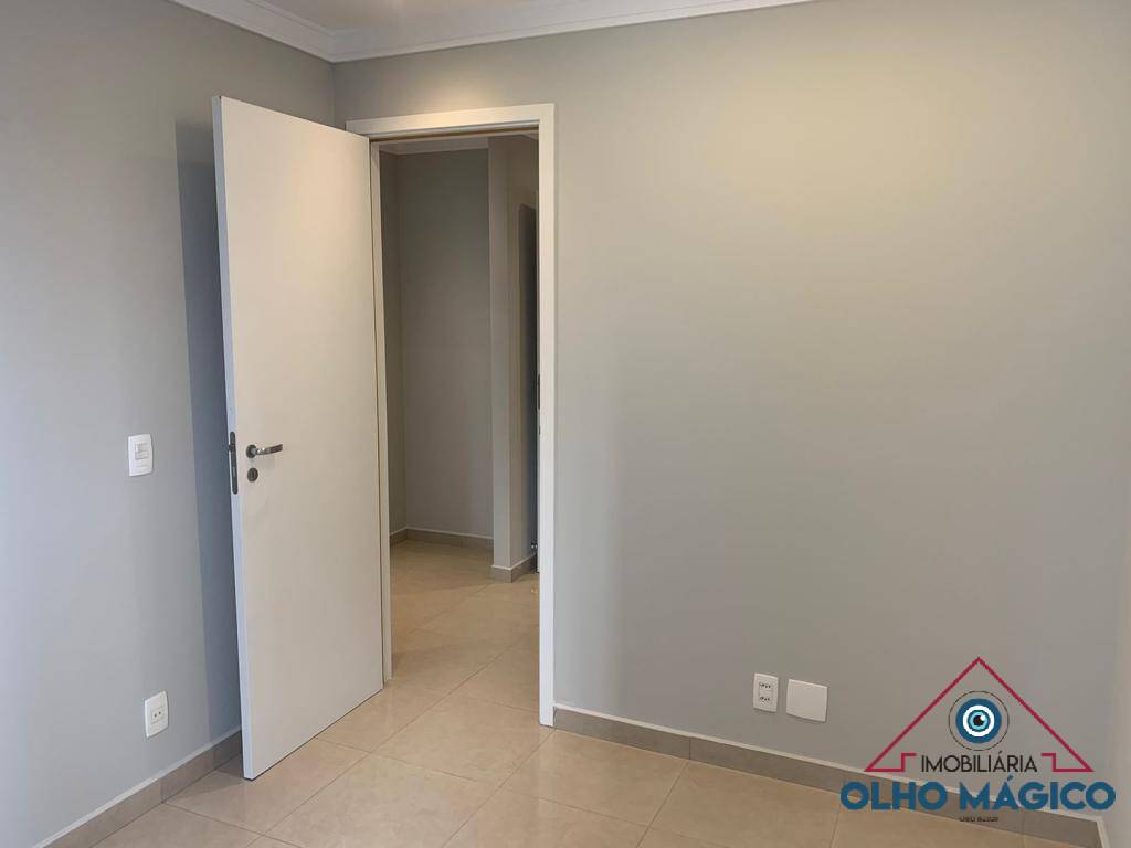 Apartamento à venda com 3 quartos, 113m² - Foto 14