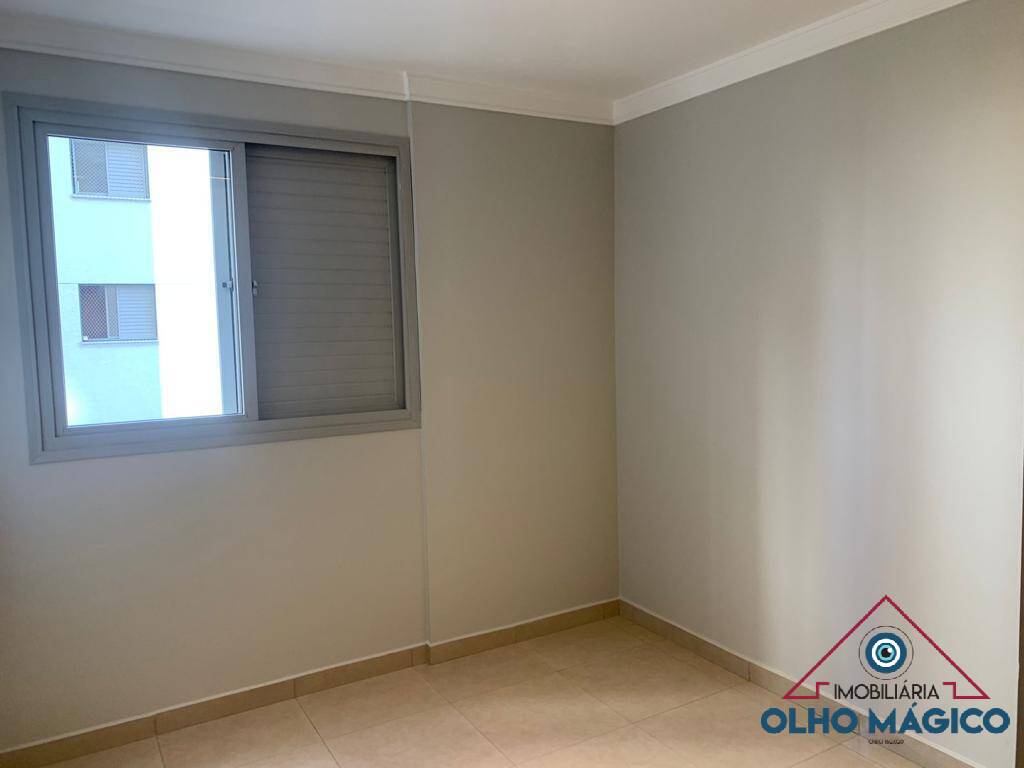 Apartamento à venda com 3 quartos, 113m² - Foto 17