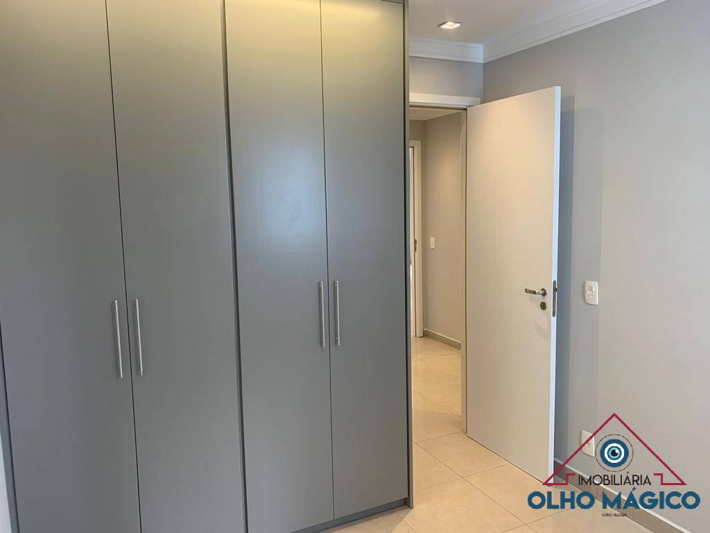 Apartamento à venda com 3 quartos, 113m² - Foto 19