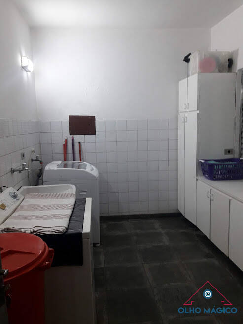 Sobrado à venda com 3 quartos, 330m² - Foto 2