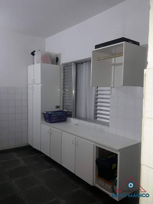 Sobrado à venda com 3 quartos, 330m² - Foto 3