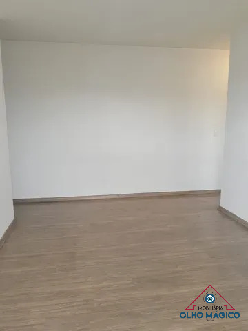 Apartamento à venda com 2 quartos, 61m² - Foto 2