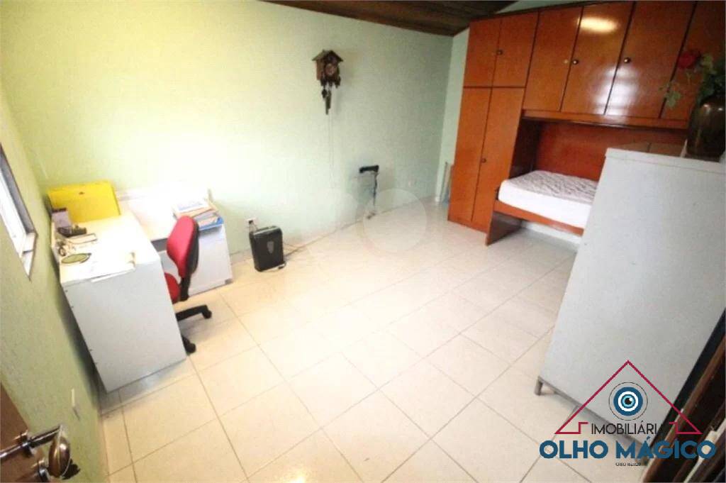 Sobrado à venda com 4 quartos, 250m² - Foto 5