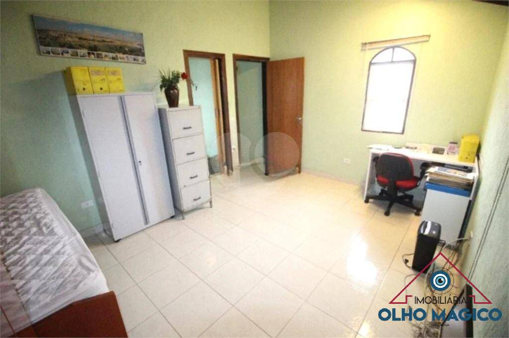 Sobrado à venda com 4 quartos, 250m² - Foto 11