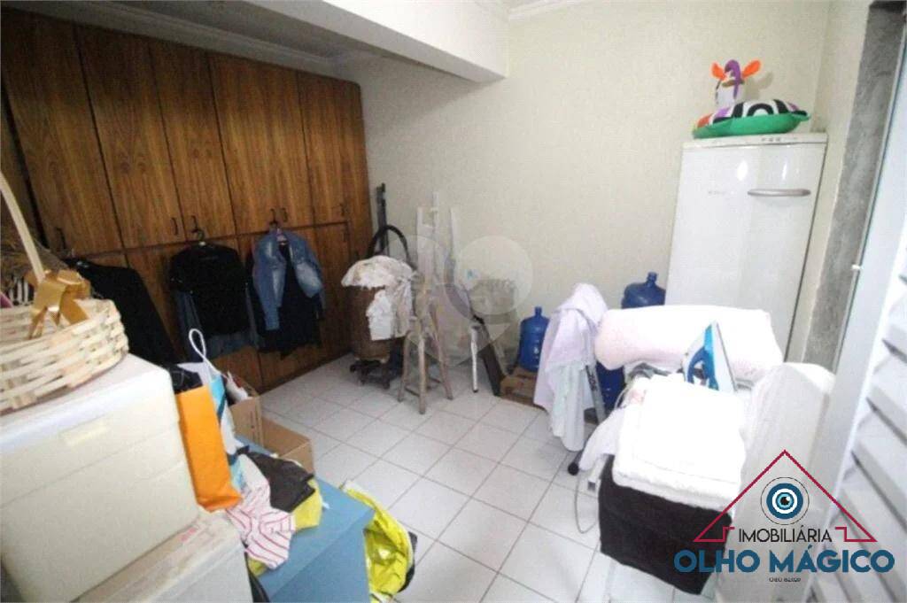 Sobrado à venda com 4 quartos, 250m² - Foto 12