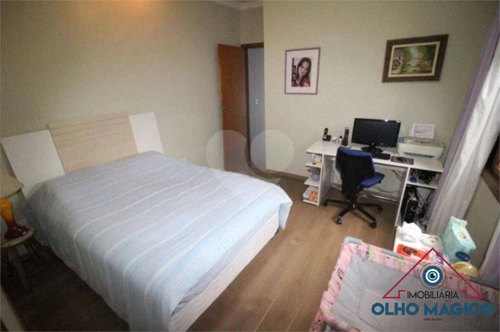 Sobrado à venda com 4 quartos, 250m² - Foto 13