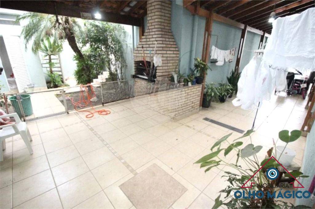 Sobrado à venda com 4 quartos, 250m² - Foto 22