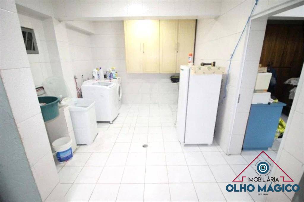 Sobrado à venda com 4 quartos, 250m² - Foto 23