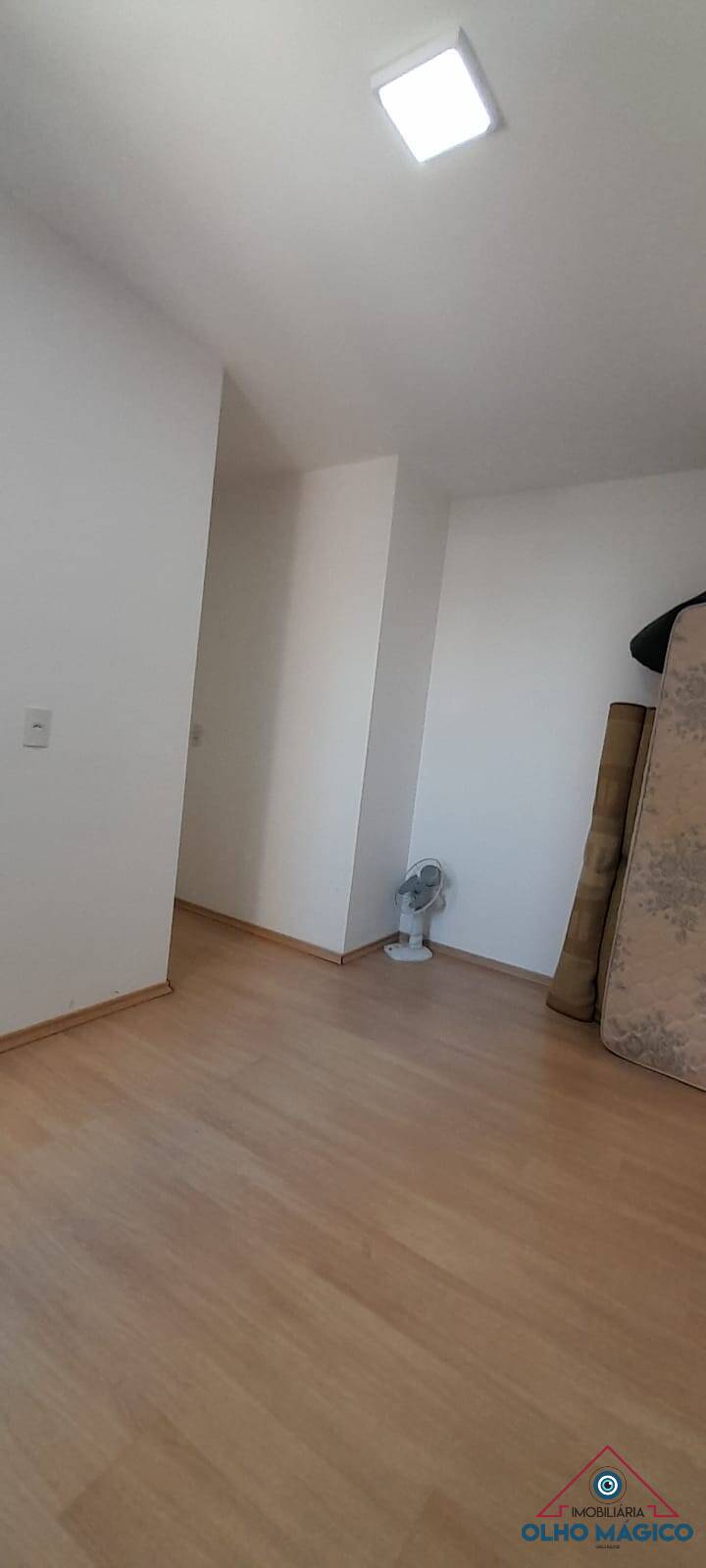 Apartamento à venda com 2 quartos, 58m² - Foto 4