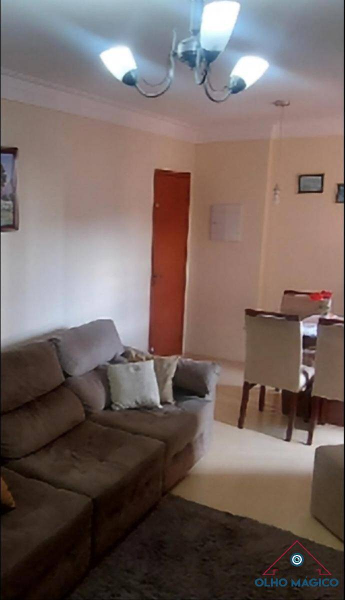 Apartamento à venda com 2 quartos, 65m² - Foto 2