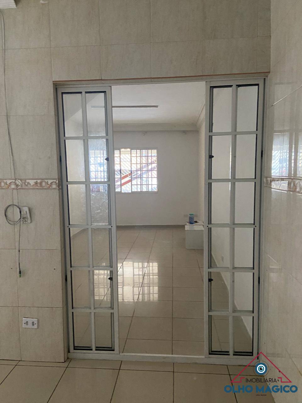 Casa à venda com 4 quartos, 236m² - Foto 4