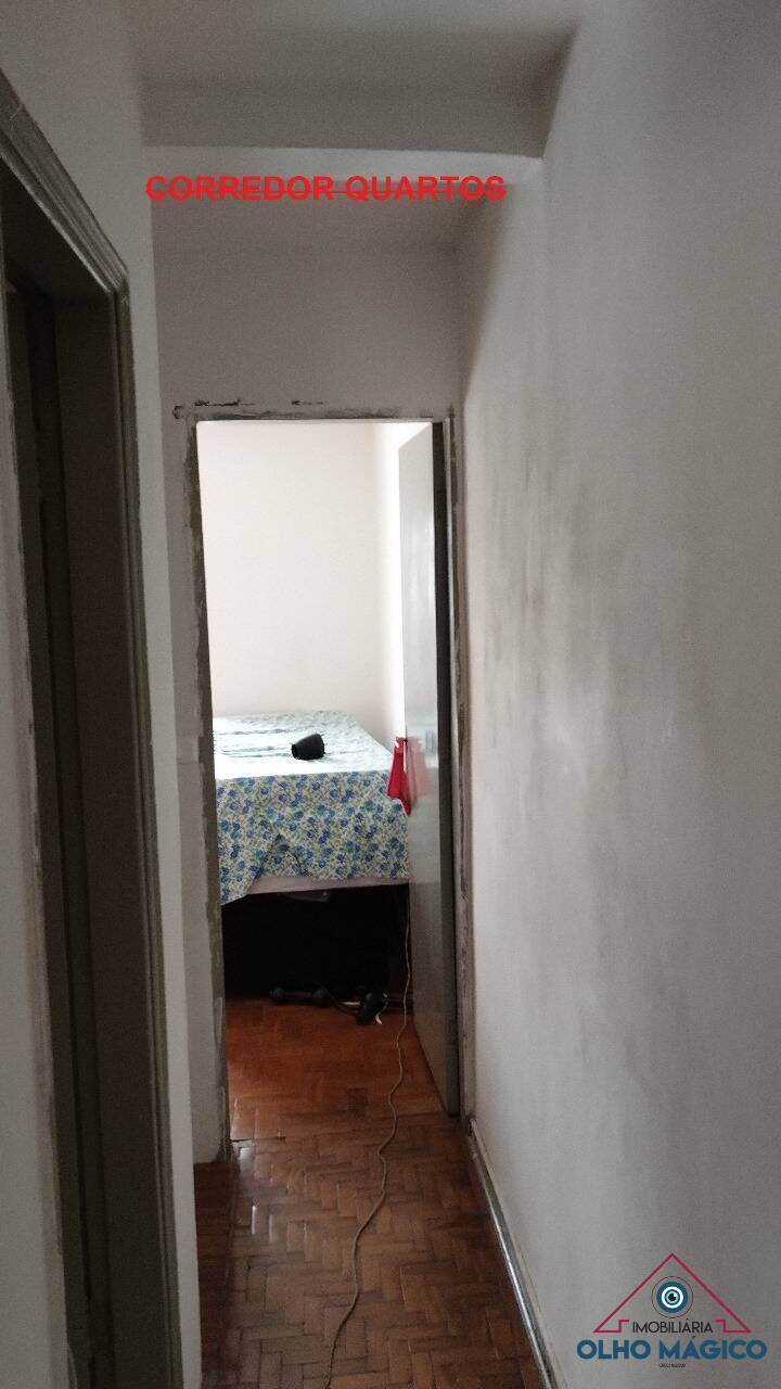 Sobrado à venda com 3 quartos, 118m² - Foto 1