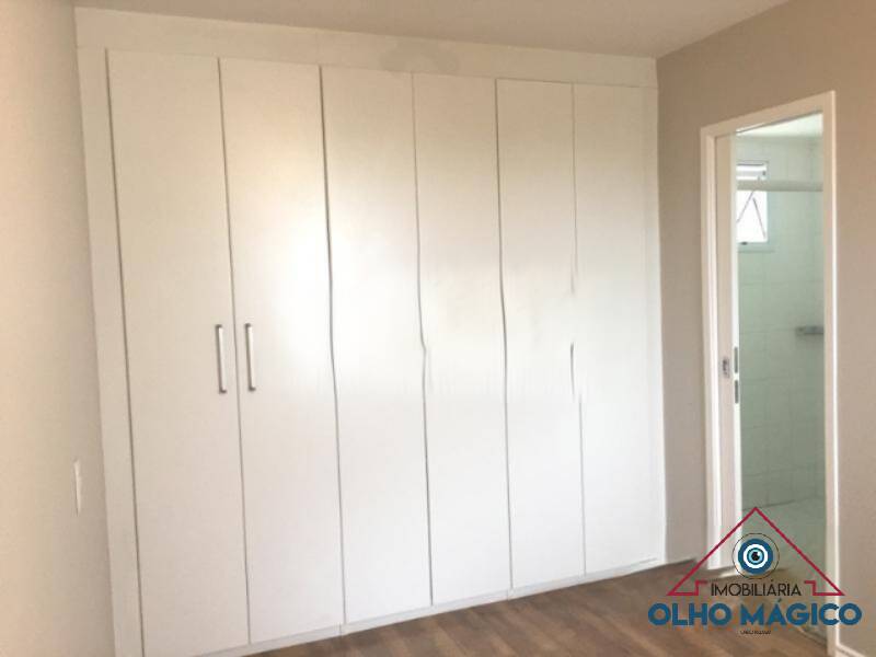 Apartamento à venda com 3 quartos, 80m² - Foto 1