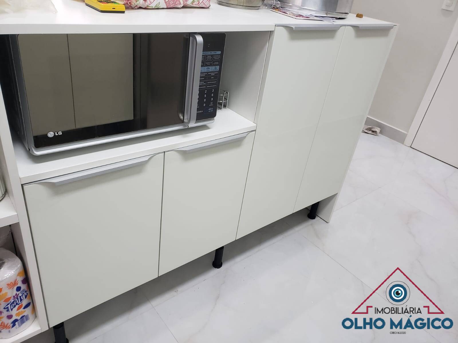 Apartamento à venda com 2 quartos, 70m² - Foto 9