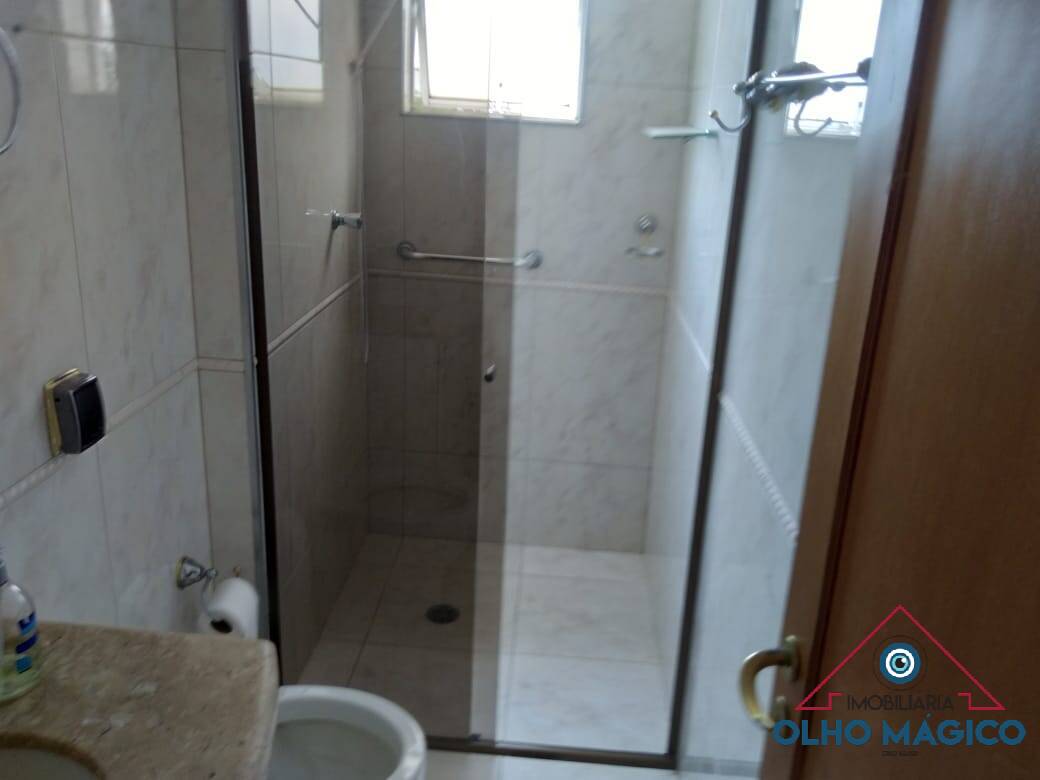 Apartamento à venda com 2 quartos, 60m² - Foto 5