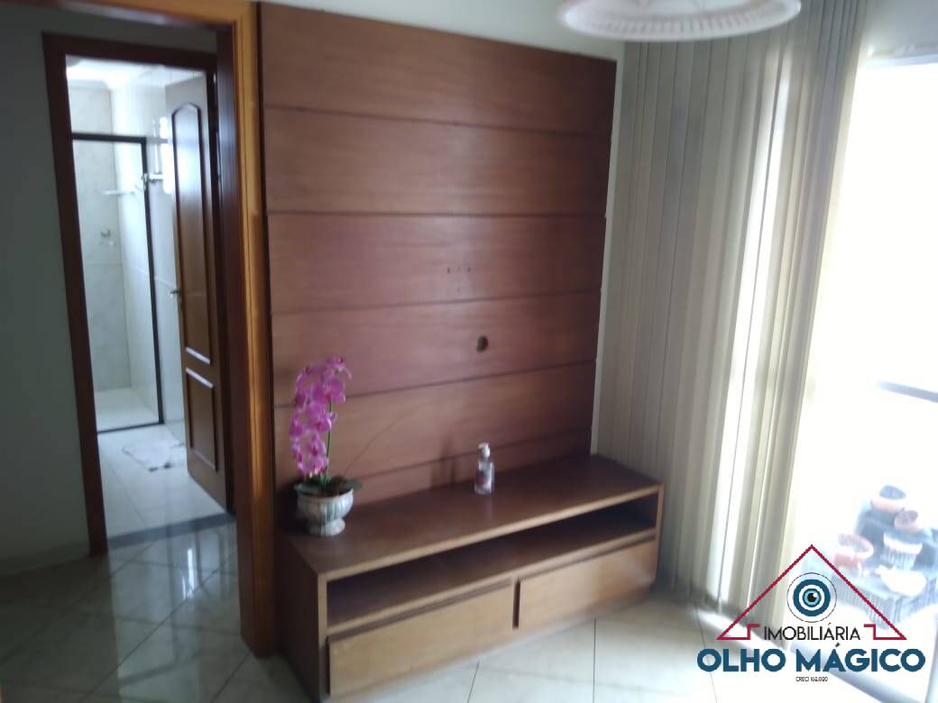 Apartamento à venda com 2 quartos, 60m² - Foto 11