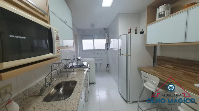 Apartamento à venda com 3 quartos, 92m² - Foto 3