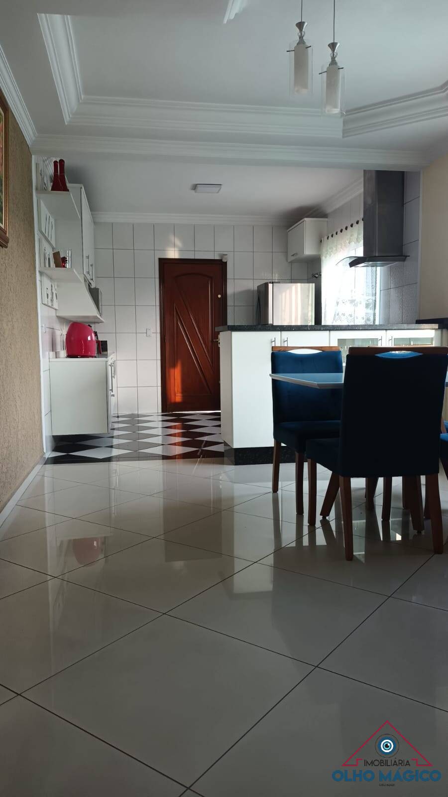 Sobrado à venda com 3 quartos, 157m² - Foto 1