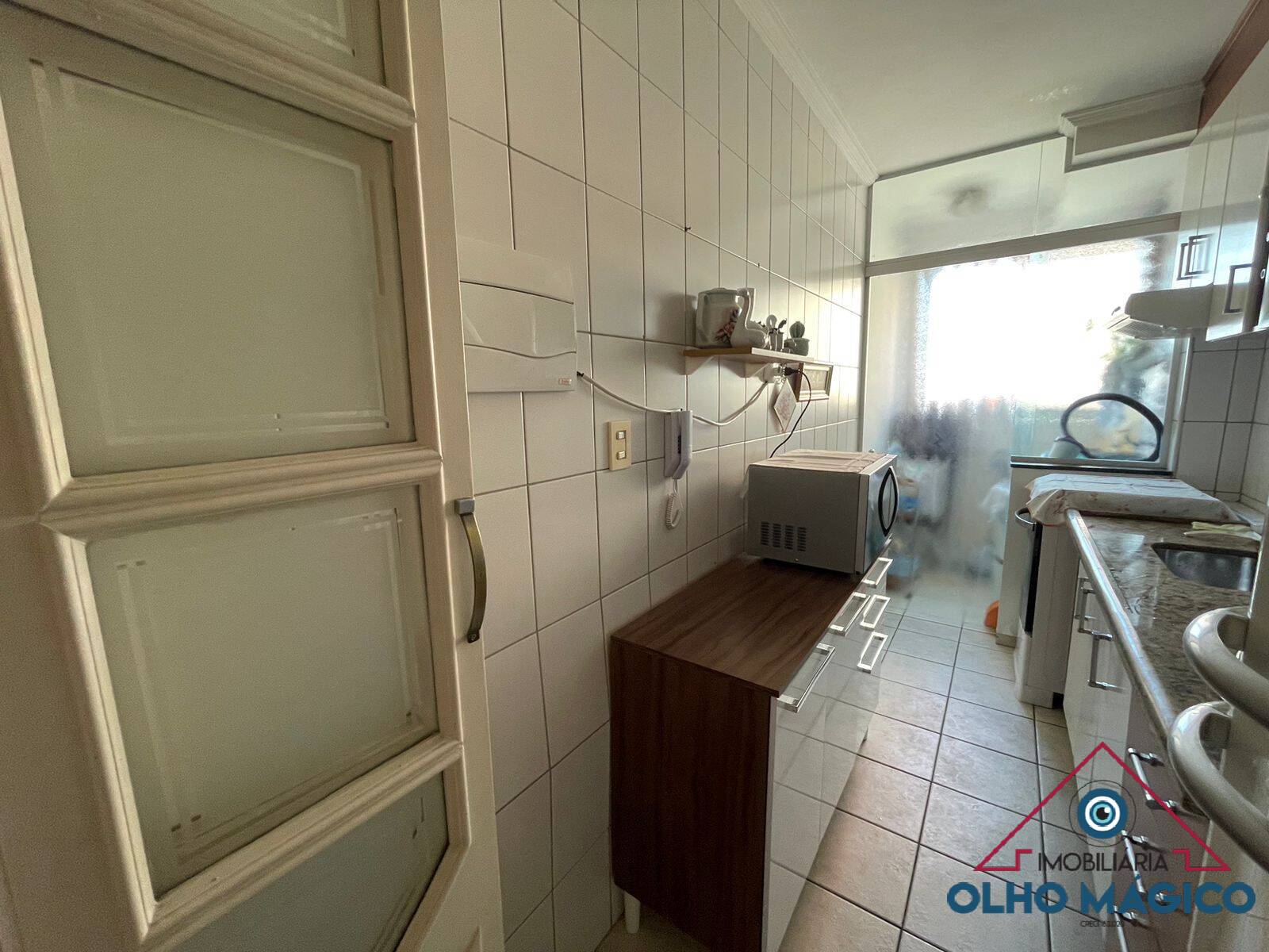 Apartamento à venda com 2 quartos, 55m² - Foto 10