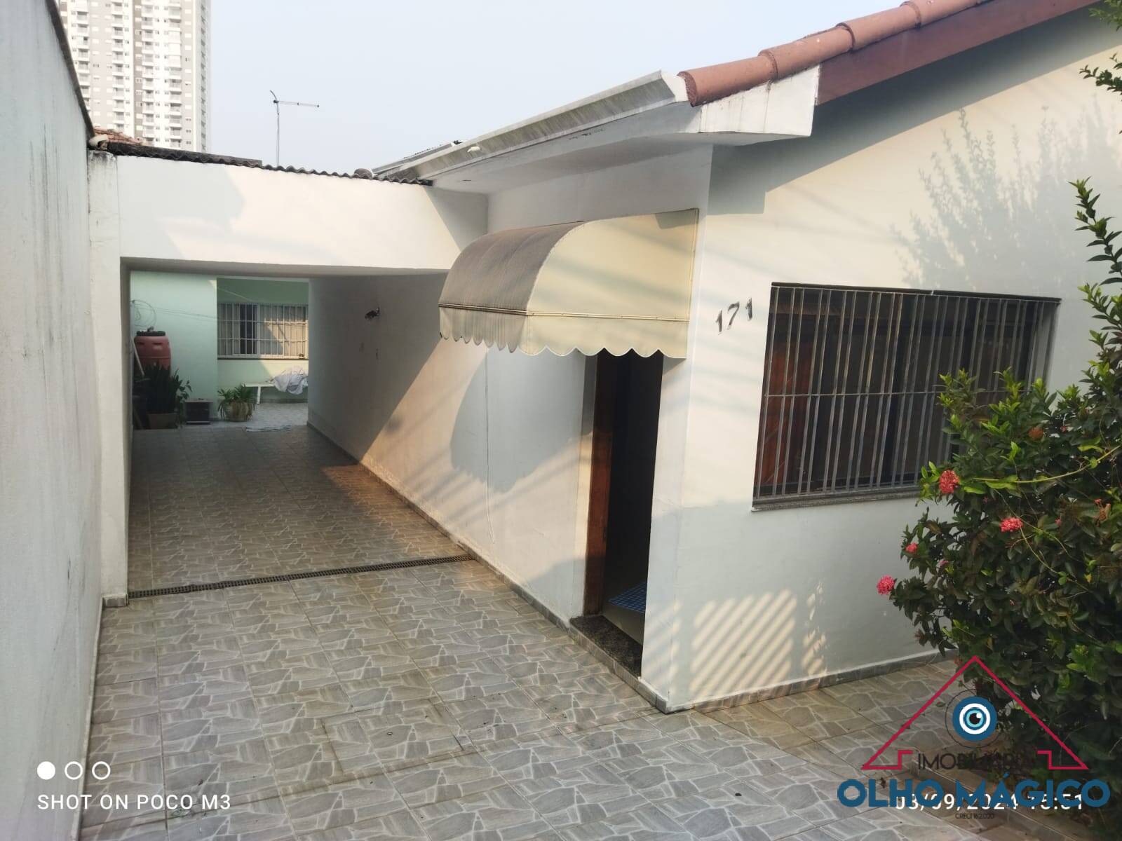 Casa à venda com 3 quartos, 200m² - Foto 2