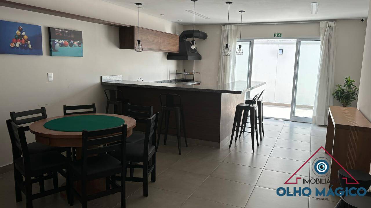 Apartamento à venda com 3 quartos, 65m² - Foto 2