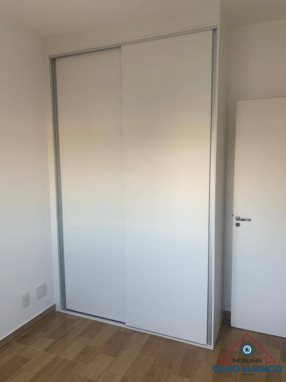 Apartamento à venda com 2 quartos, 50m² - Foto 2