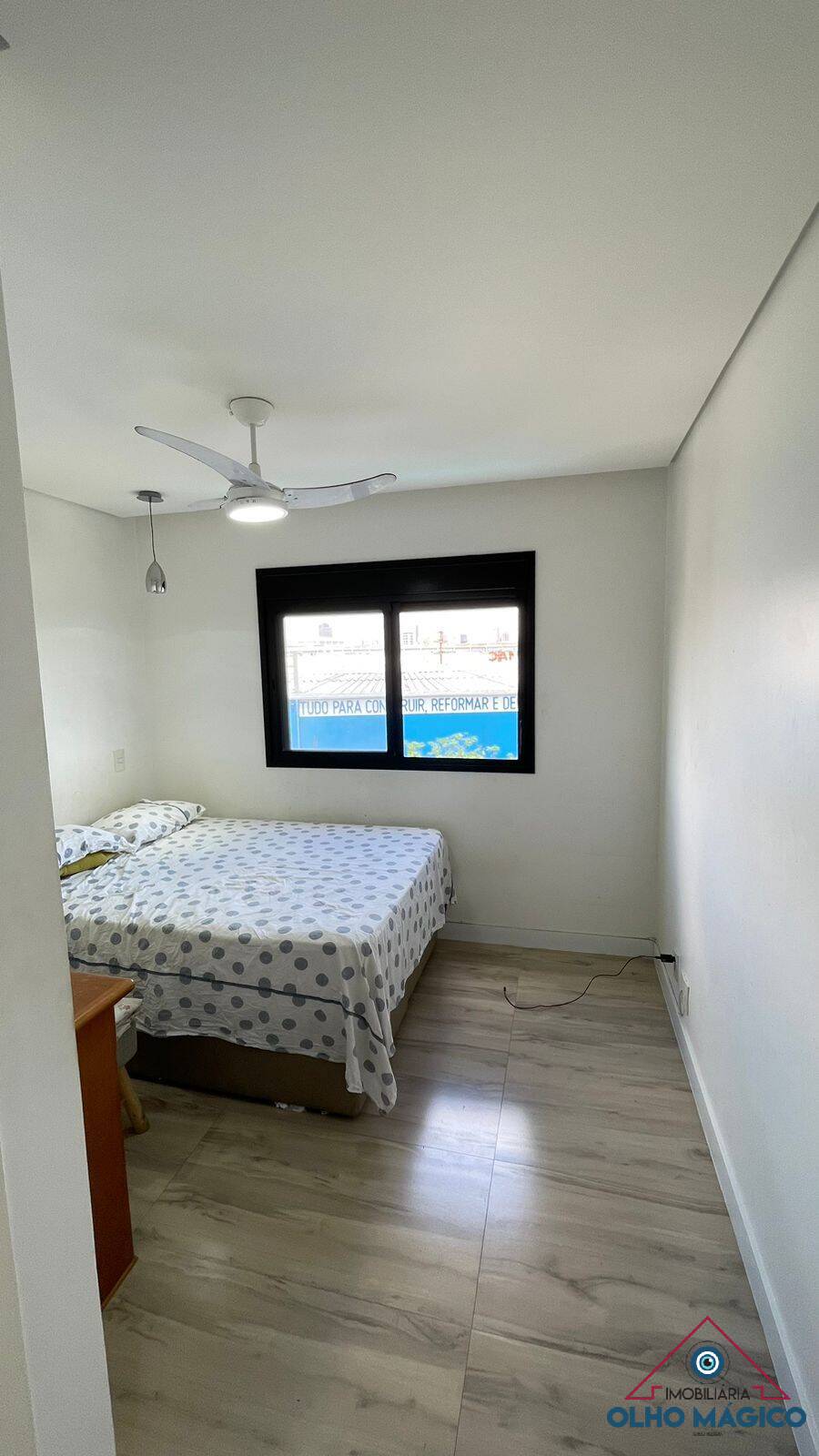 Apartamento à venda com 2 quartos, 62m² - Foto 4