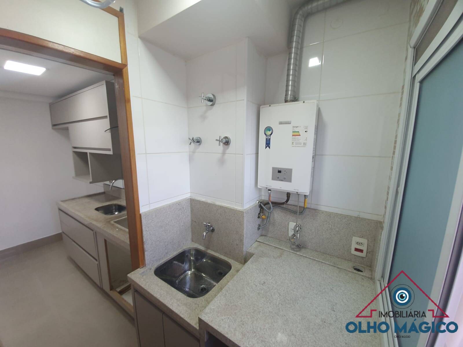 Apartamento à venda com 2 quartos, 52m² - Foto 3