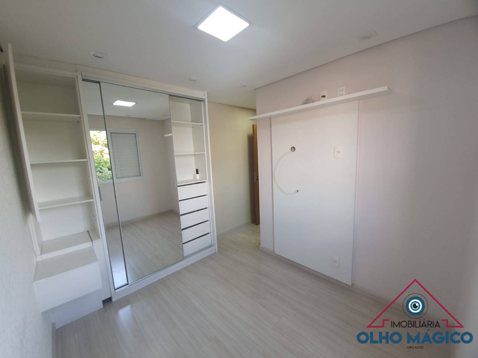 Apartamento à venda com 2 quartos, 52m² - Foto 4