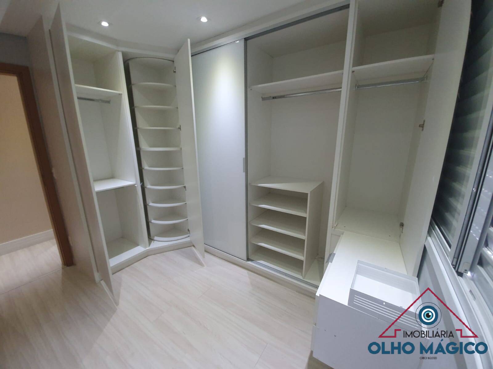 Apartamento à venda com 2 quartos, 52m² - Foto 19