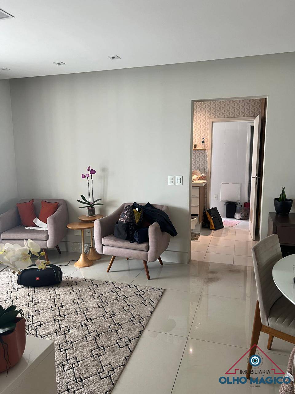 Apartamento à venda com 2 quartos, 116m² - Foto 2