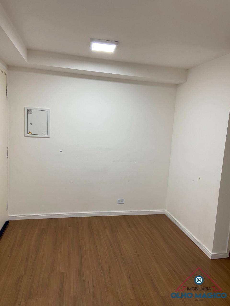 Apartamento à venda com 3 quartos, 67m² - Foto 3