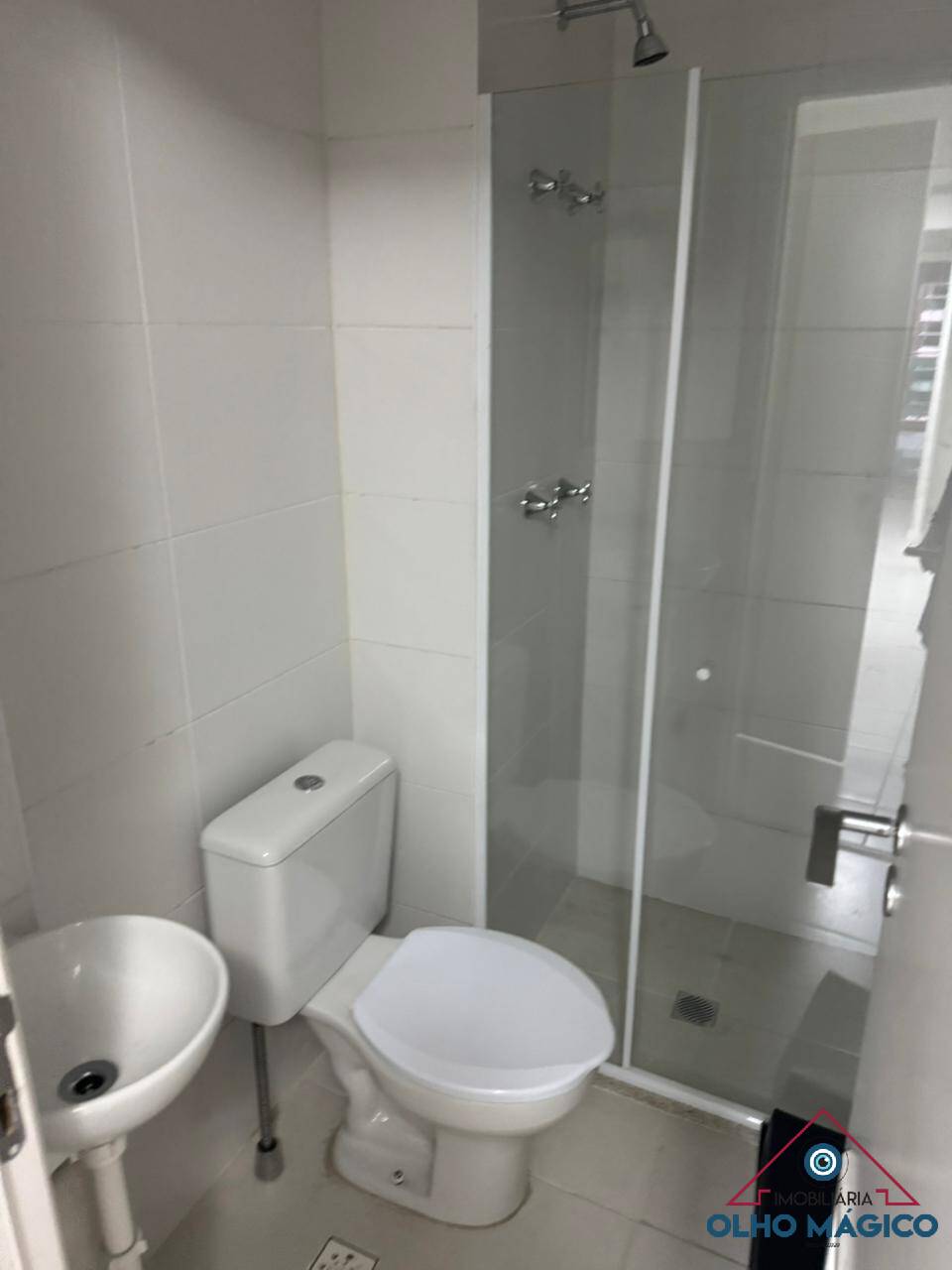 Apartamento para alugar com 4 quartos, 194m² - Foto 4