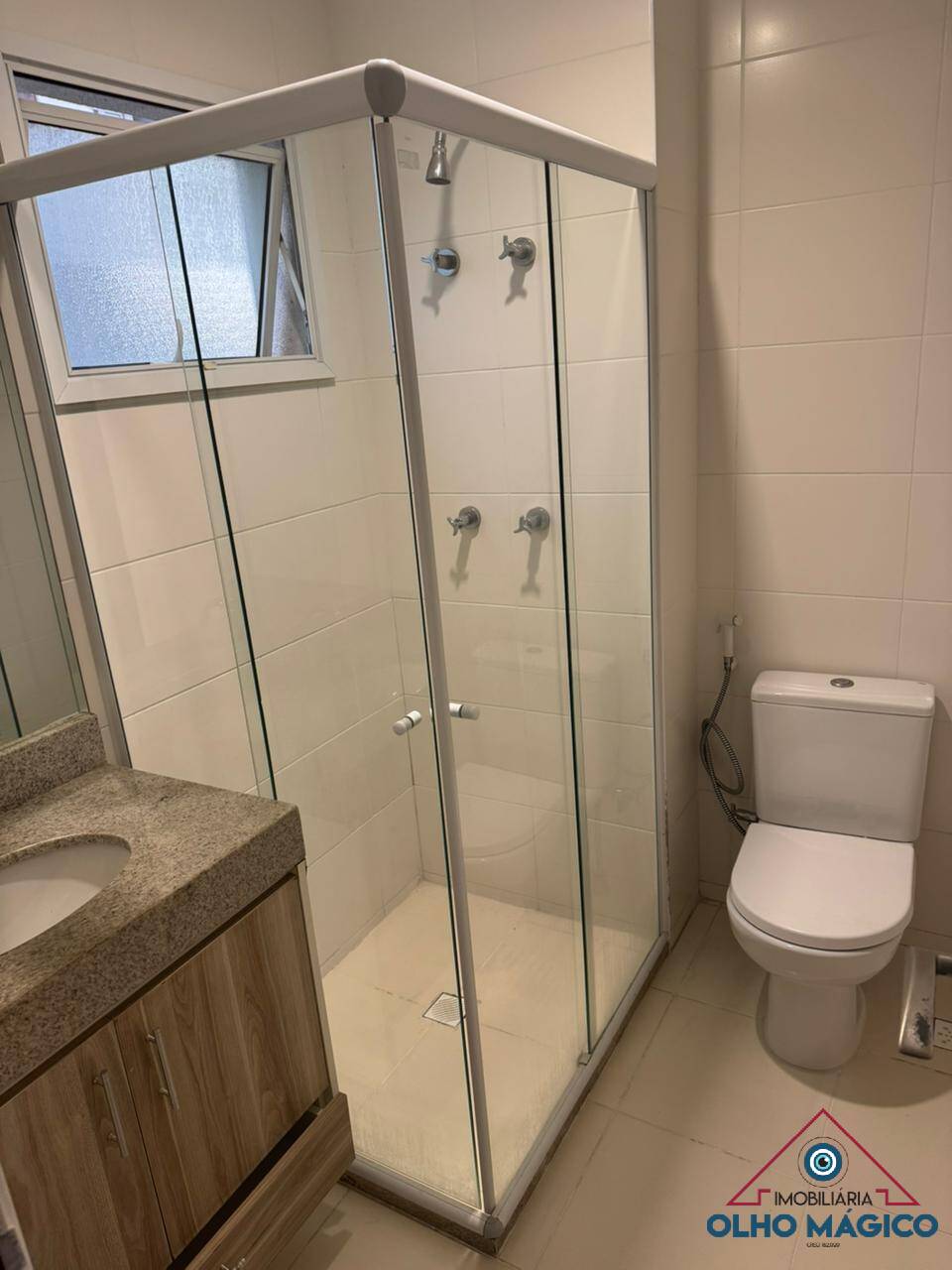 Apartamento para alugar com 4 quartos, 194m² - Foto 10